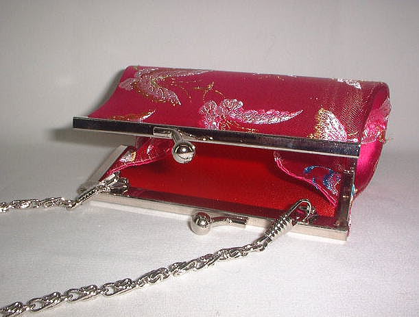 �T�e���~�j�E���܂����o�b�N     �����G��