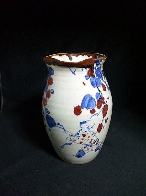 青花釉裏紅壺　　　景徳鎮