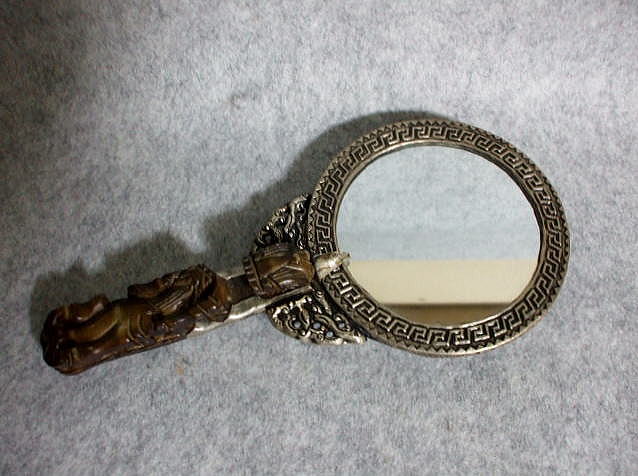 �A���e�[�N���苾�@�@�����G��