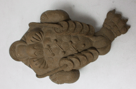 招財銭蛙：三本足のカエル 風水グッツ