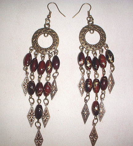 �A���e�B�[�N���s�A�X