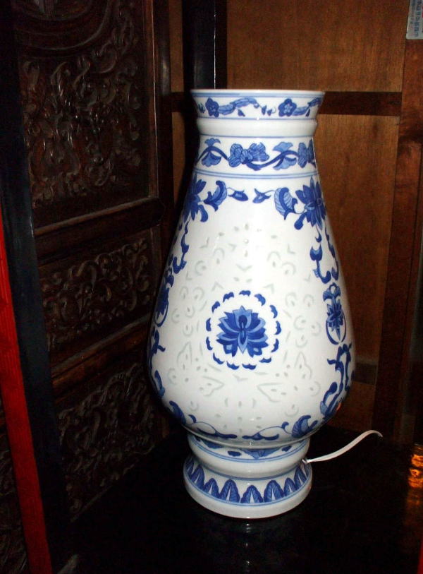 �ԗ����d�C�䓔�@�@�����i����