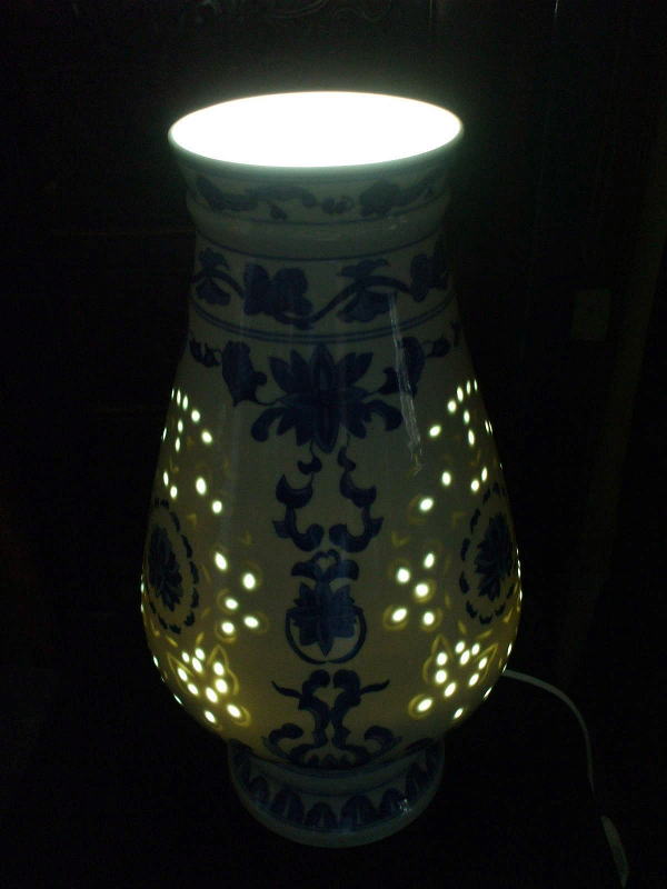 �ԗ����d�C�䓔�@�@�����i����